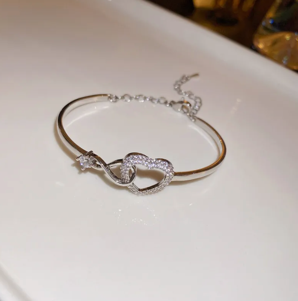 💎 Sparkling Zircon Heart Bracelet