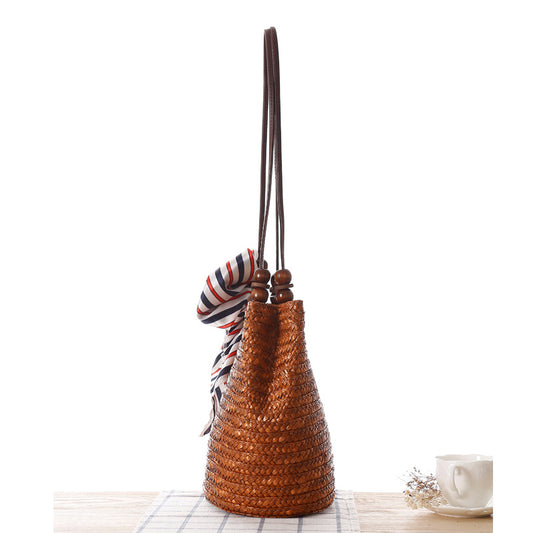 🦋 Sienna Woven Shoulder Bag