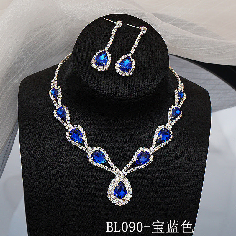 💎 Elegant Teardrop Crystal Necklace & Earring Set