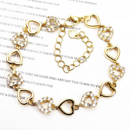 💎 Sparkling Zirconia Floral Bracelet