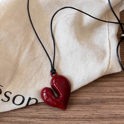 💎 Modern Heart Pendant Necklace