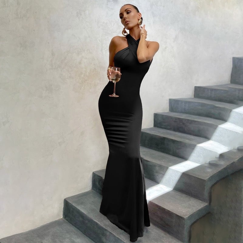 💎 Elegant Backless Fishtail Maxi Dress