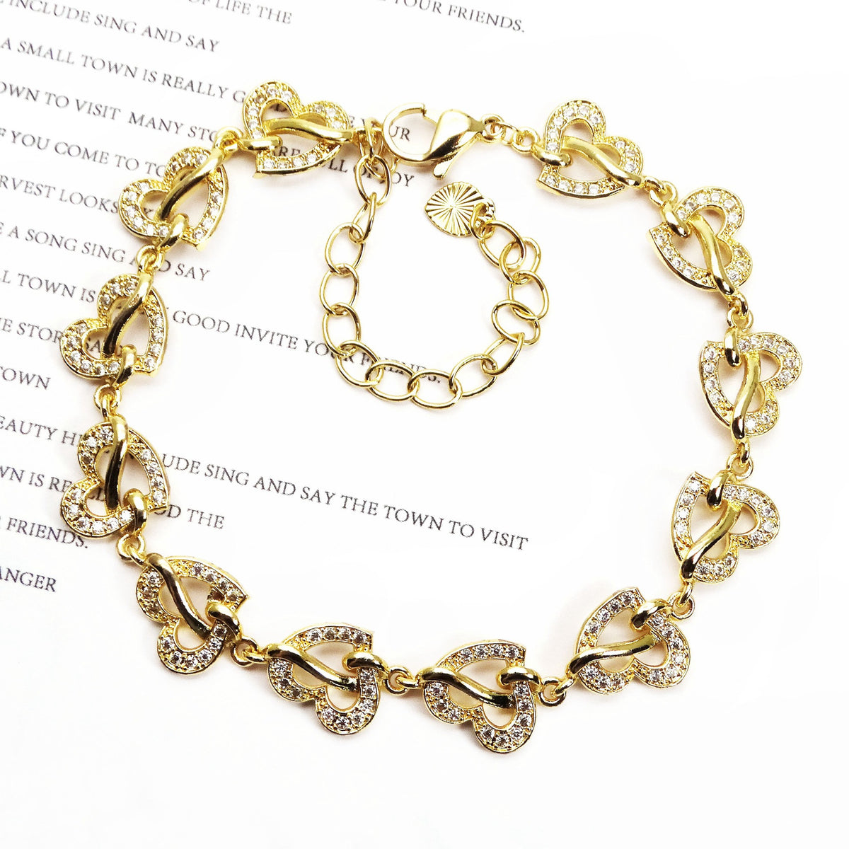 💎 Sparkling Zirconia Floral Bracelet