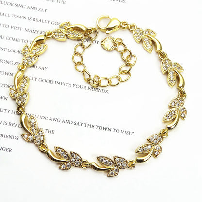 💎 Sparkling Zirconia Floral Bracelet