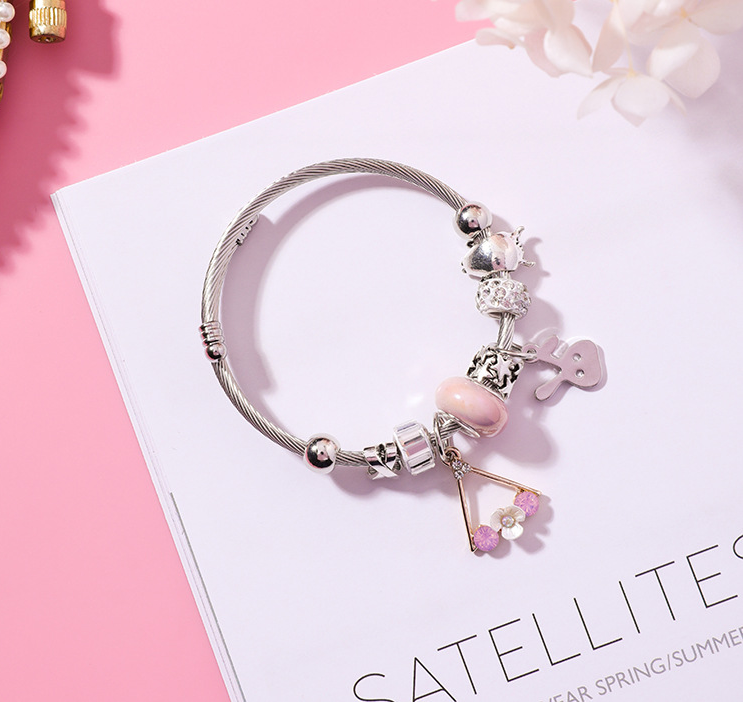 💎 Crystal Charm Bangle Bracelet