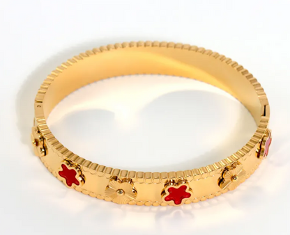💎 Emerald Green Gold Bangle