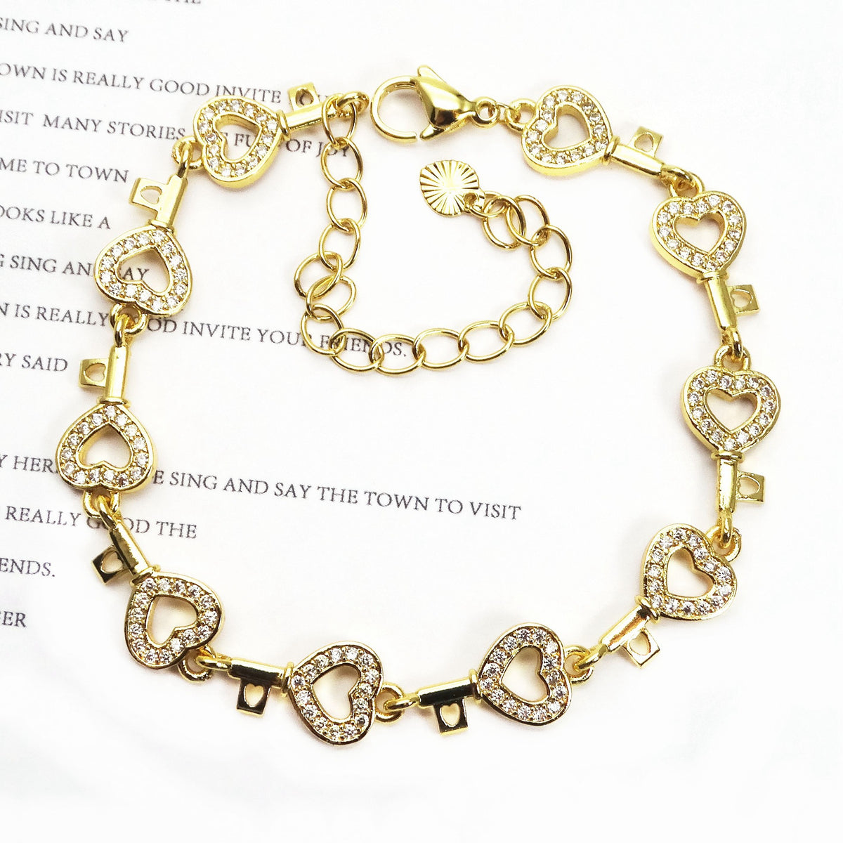 💎 Sparkling Zirconia Floral Bracelet