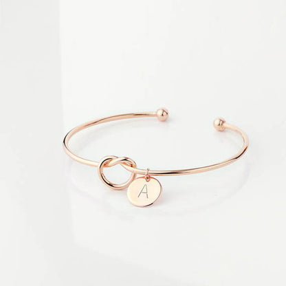 💎 Personalized Heart Knot Bracelet