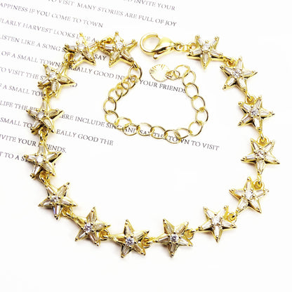 💎 Sparkling Zirconia Floral Bracelet