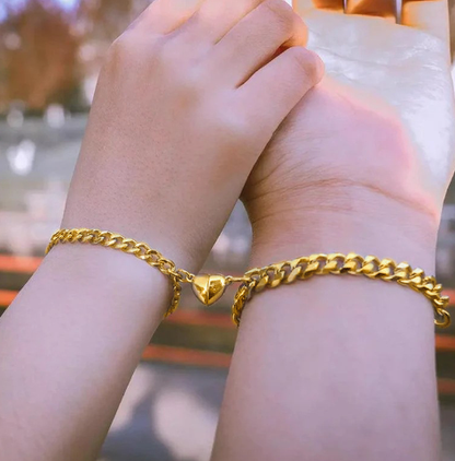 💎 Magnetic Heart Couples Bracelet