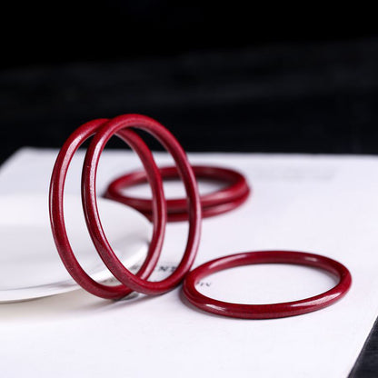 💎 Classic Heart Bangle Bracelet