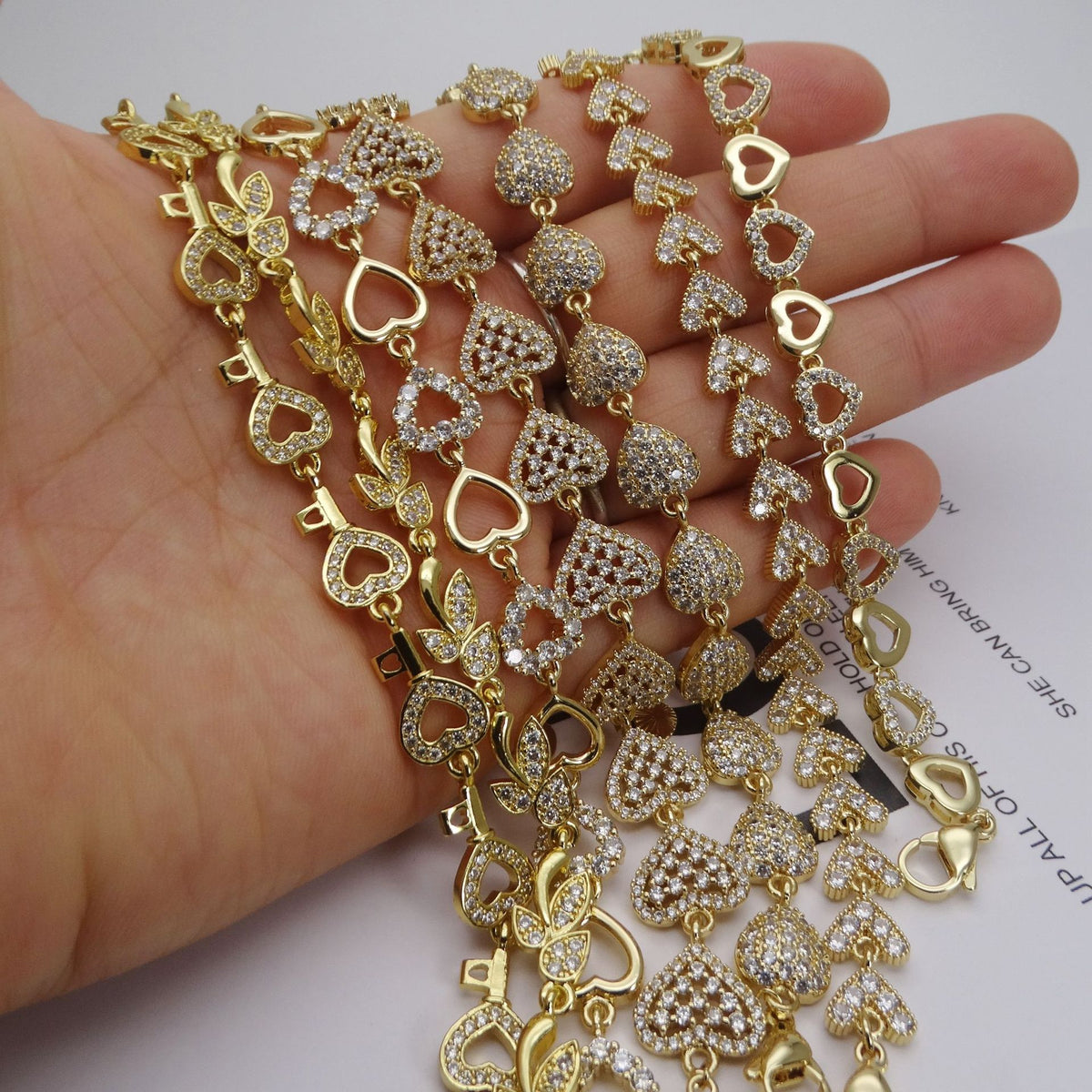 💎 Sparkling Zirconia Floral Bracelet