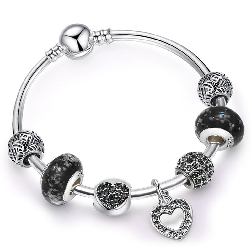 💎 Silver Heart Beaded Bracelet