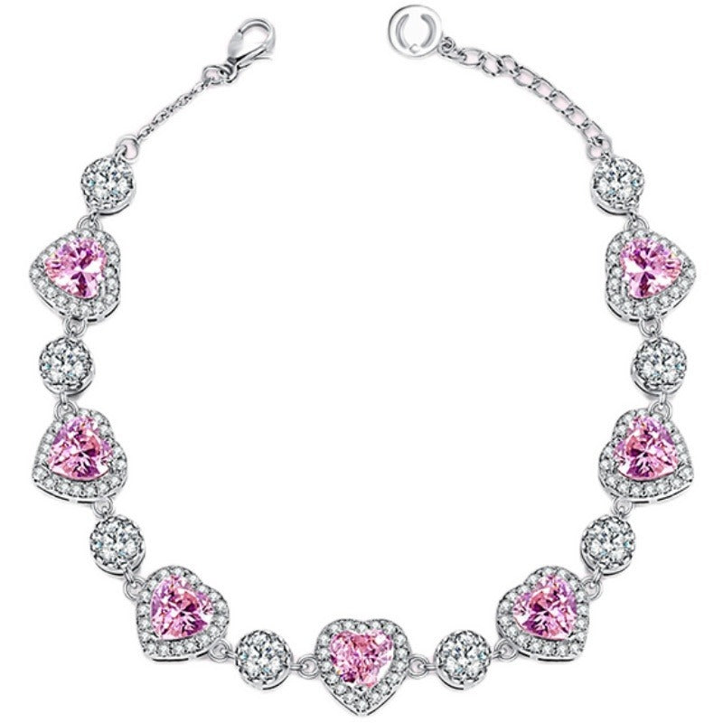 💎 Heart-Shaped Platinum Bracelet