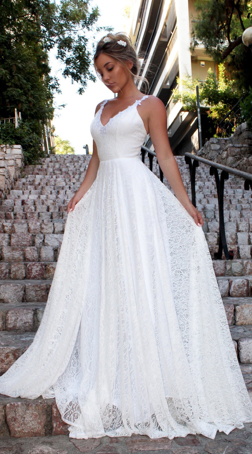 💎 Ethereal Elegance Lace Maxi Dress