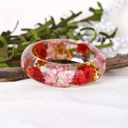 💎 Vintage Crystal Gem Bracelet