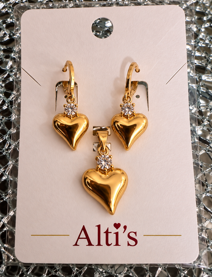 🛍️ Alti’s Golden Heart Earrings & Pendant Set