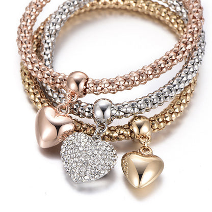 💎 Sparkling Heart Charm Bracelet