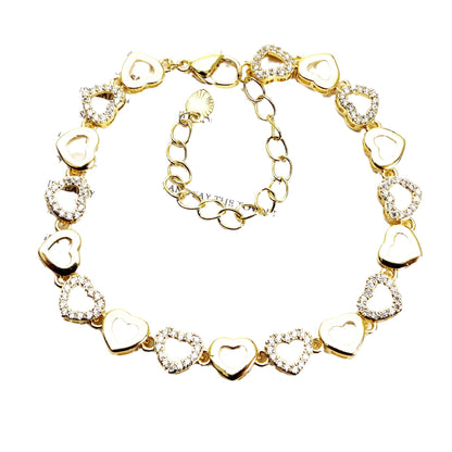 💎 Sparkling Zirconia Floral Bracelet