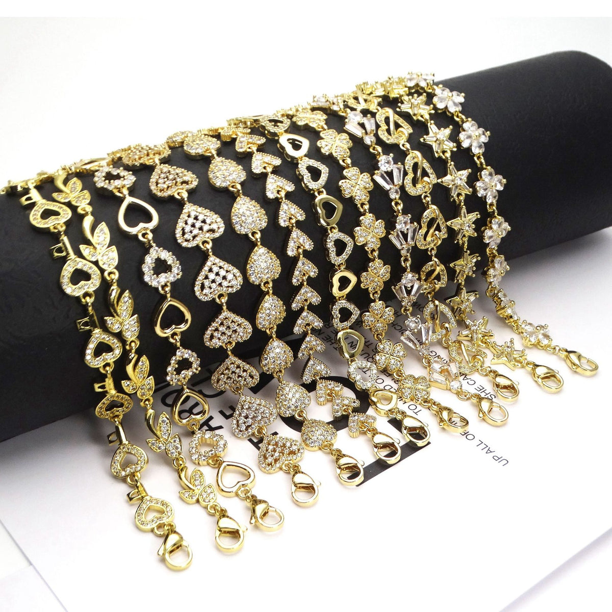 💎 Sparkling Zirconia Floral Bracelet