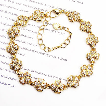 💎 Sparkling Zirconia Floral Bracelet