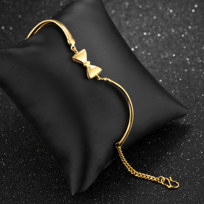 💎 Dainty Gold Bow Bangle