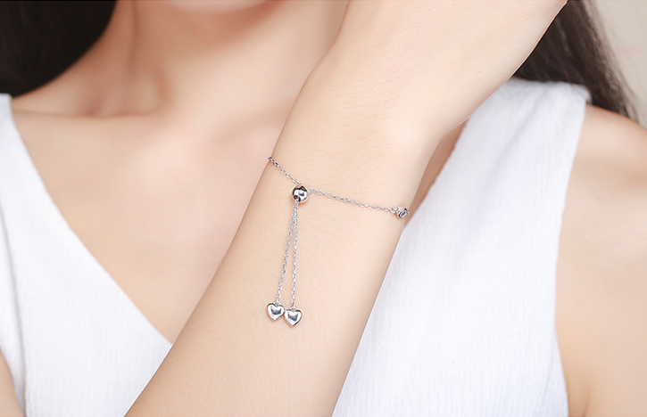 💎 Sterling Silver Heart Charm Bracelet