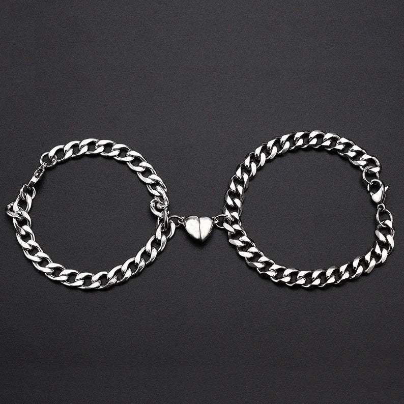 💎 Magnetic Heart Couples Bracelet Set