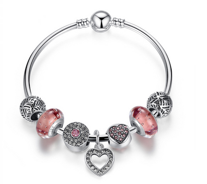 💎 Silver Heart Beaded Bracelet